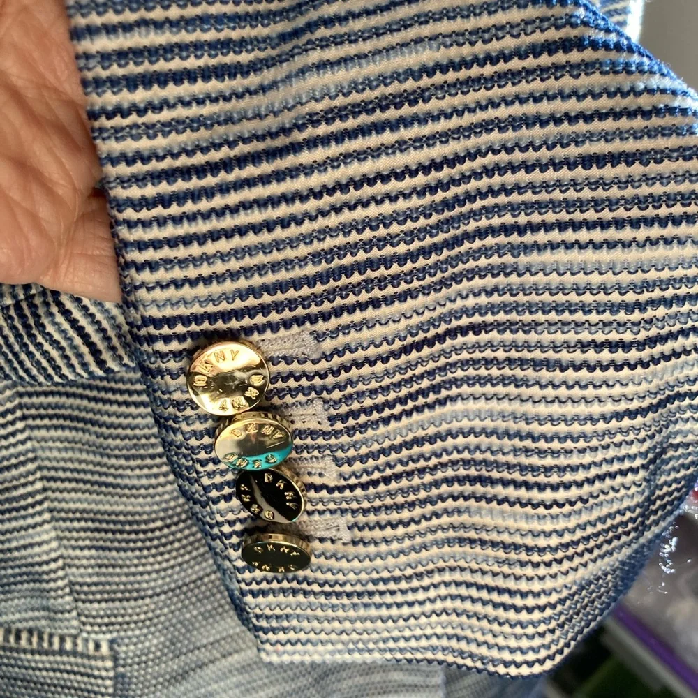 DKNY Navy and White Textured Blazer - Picture 6 of 6
